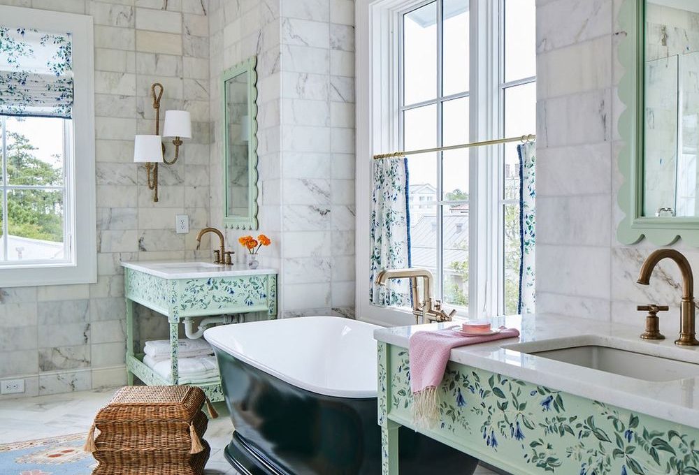 5 Inspiring Feminine Bathrooms with Elegant Style