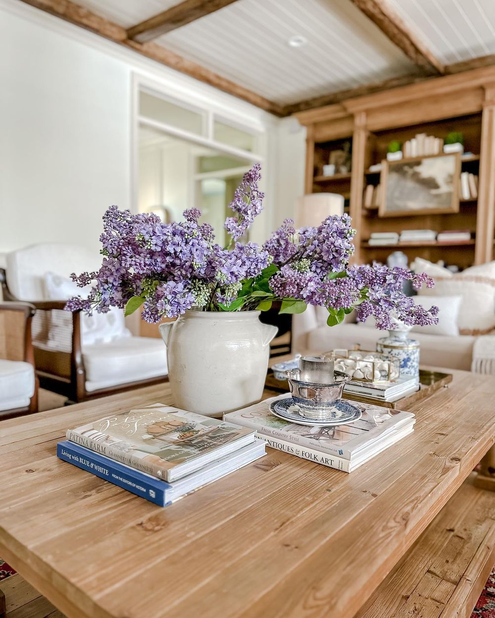 Home decor ideas House plants lilac coffee table bloomingivylane