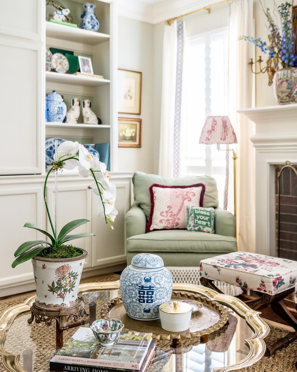 Grandmillenial style decor Chinoiserie mrschintzyloveschintz