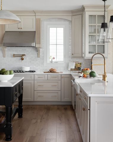 12 Stunning Beige Kitchen Decor Ideas