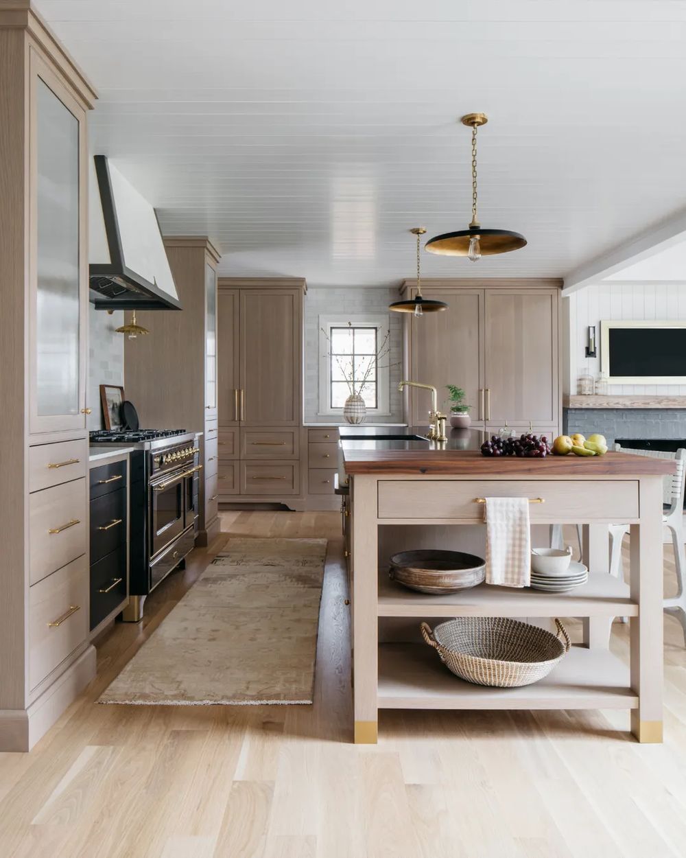 Beige kitchens katemarkerinteriors