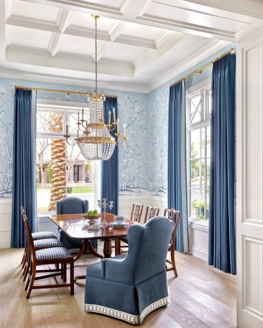 10 Beautiful Traditional Dining Rooms