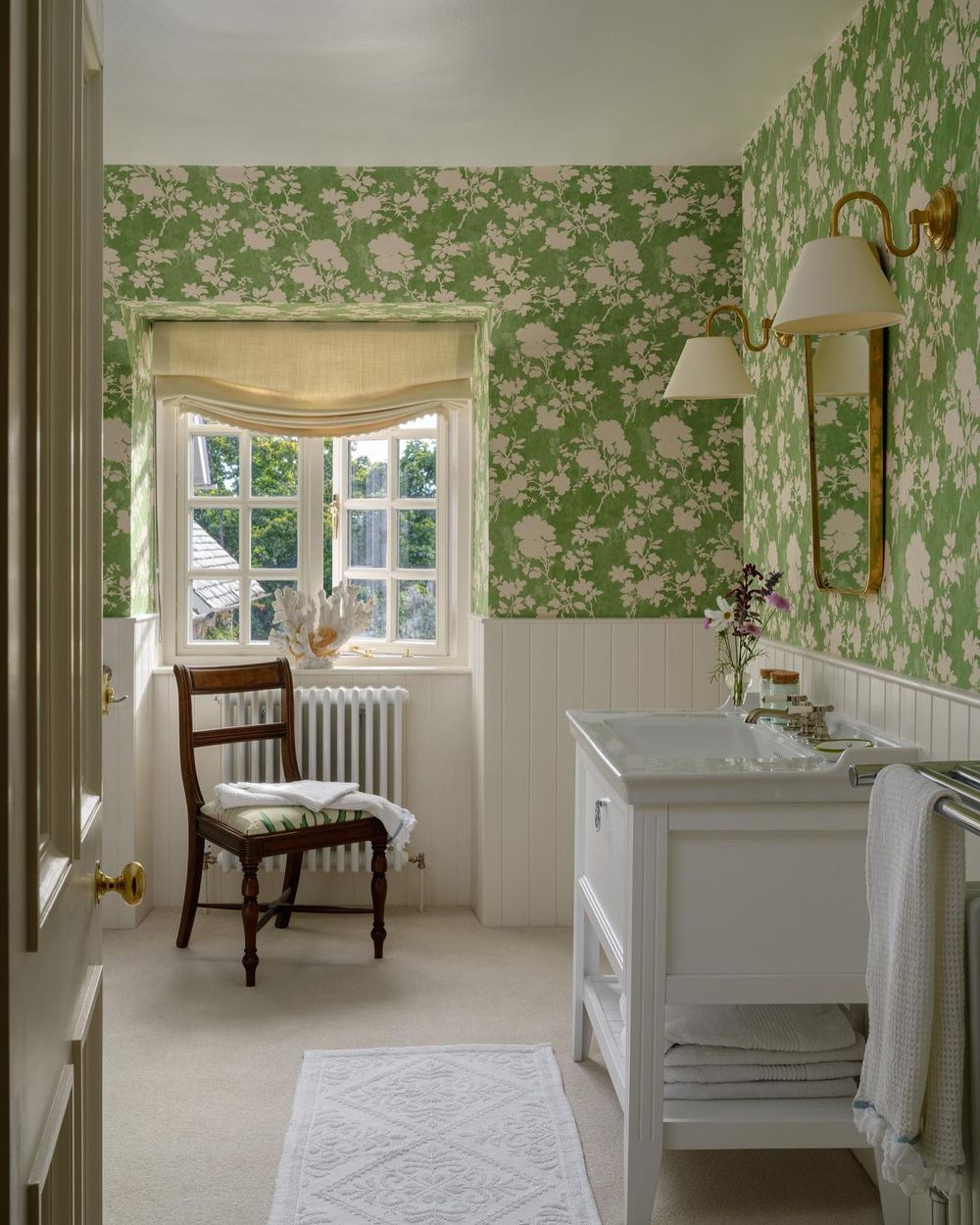Bathroom wallpaper ideas Green Florals jessicabuckleyinteriors