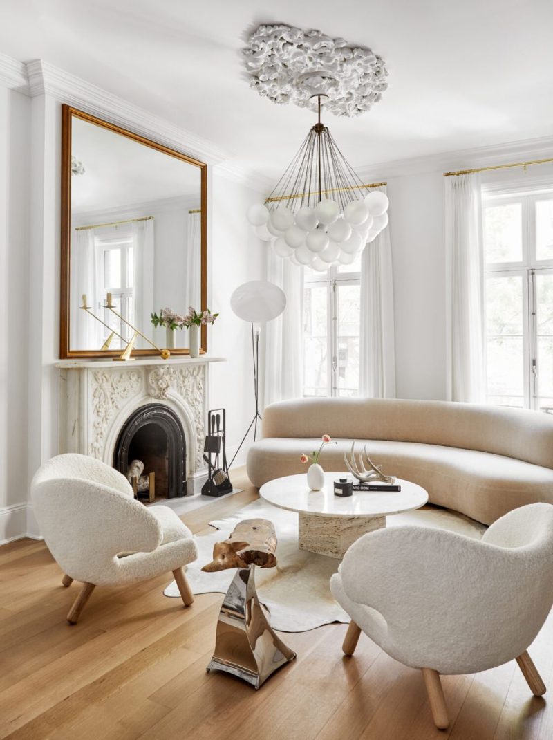 10 Stunning Curved Sofa Living Room Ideas 10 Stunning Curved Sofa Living Room Ideas