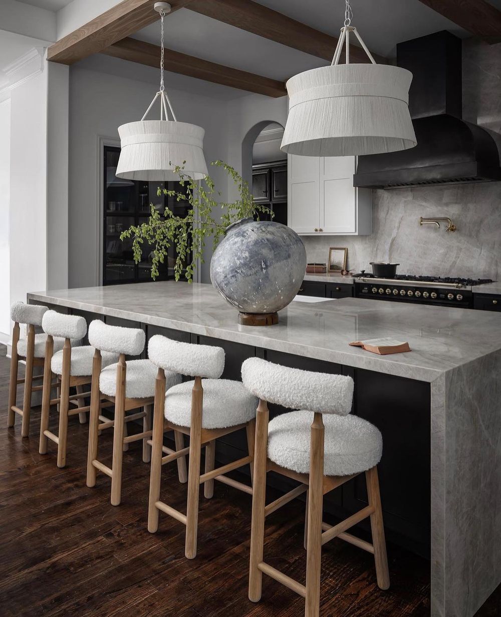 Gray kitchens @urbanologydesigns