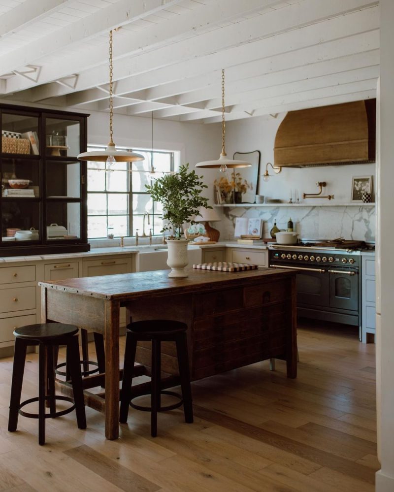 12 Dreamy Kitchen Island Ideas to Get Inspired By