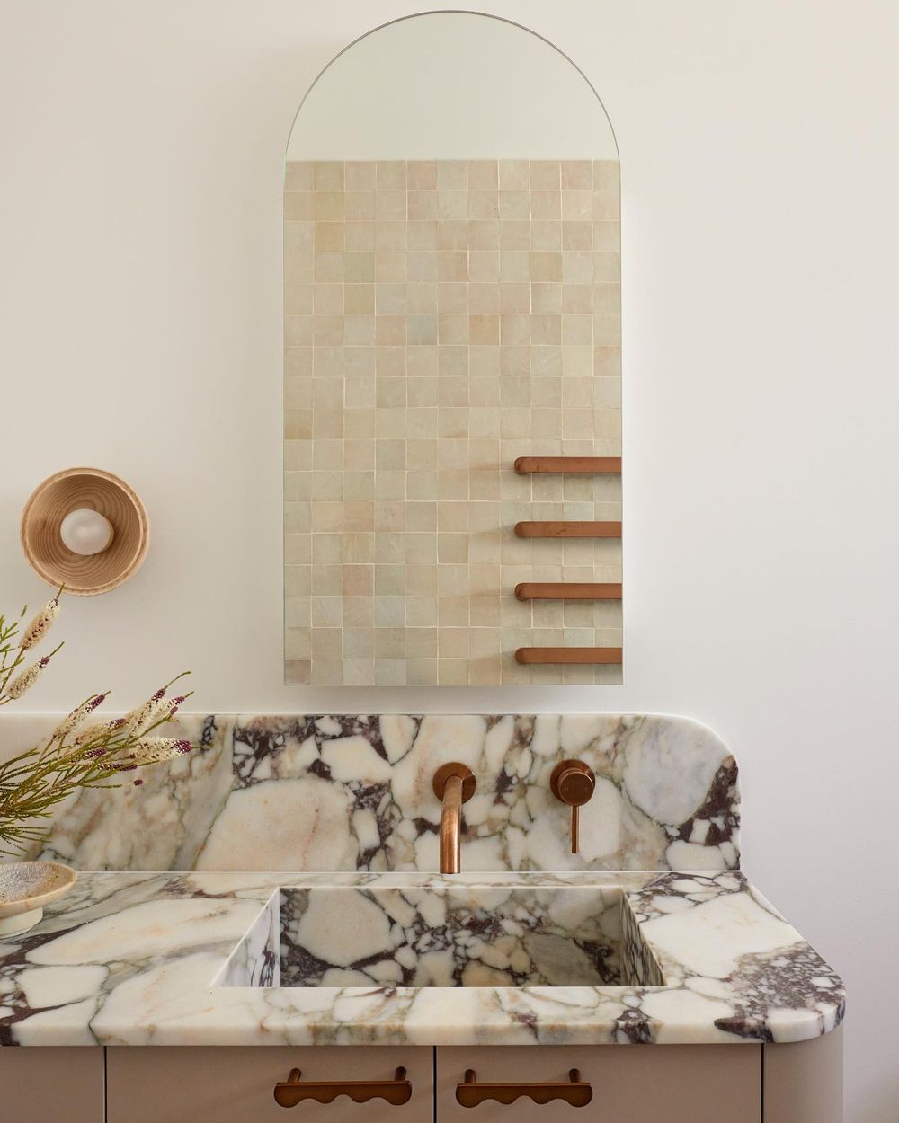 Marble bathroom countertops @folkstudiodesign