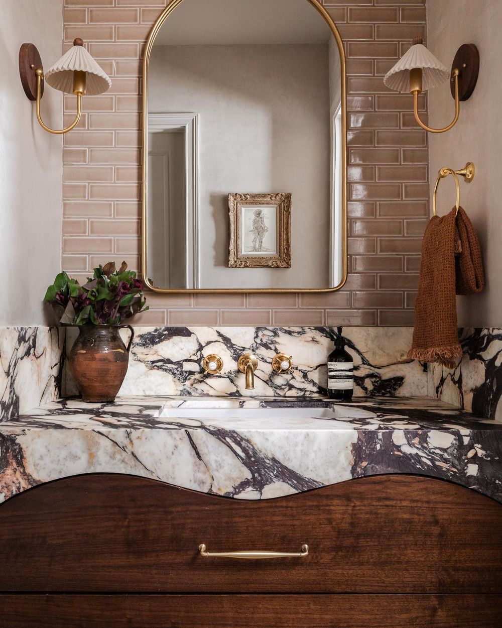 Marble bathroom countertops heidiwoodmaninteriors
