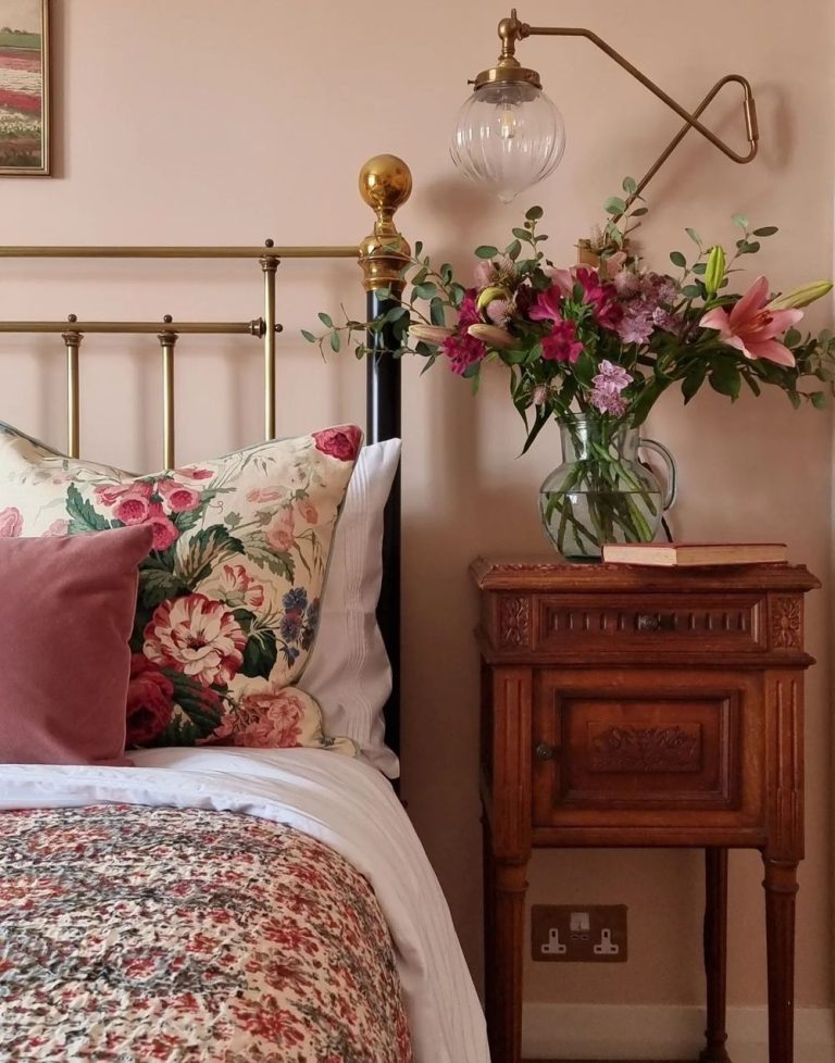 Vintage Style Bedrooms