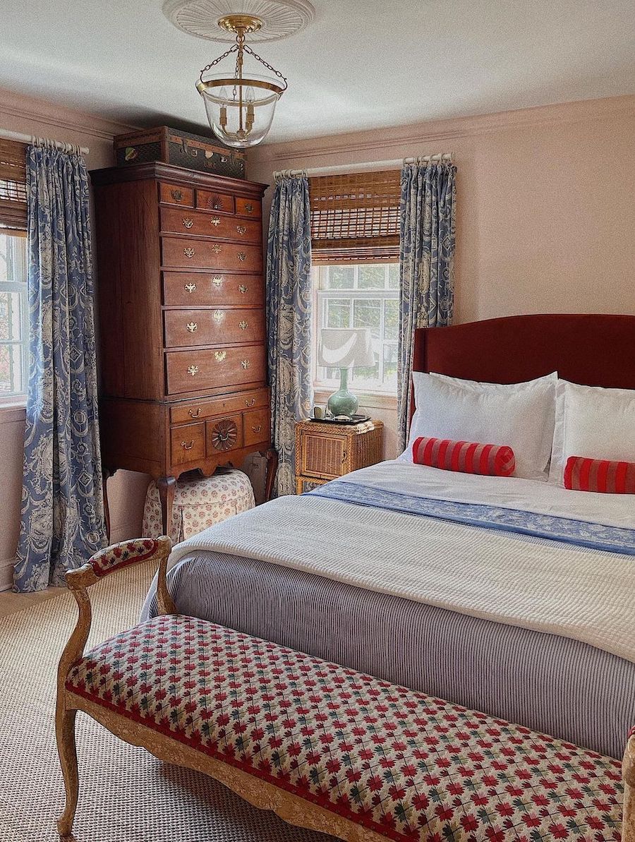 Vintage bedroom ideas Bench shannonclaire