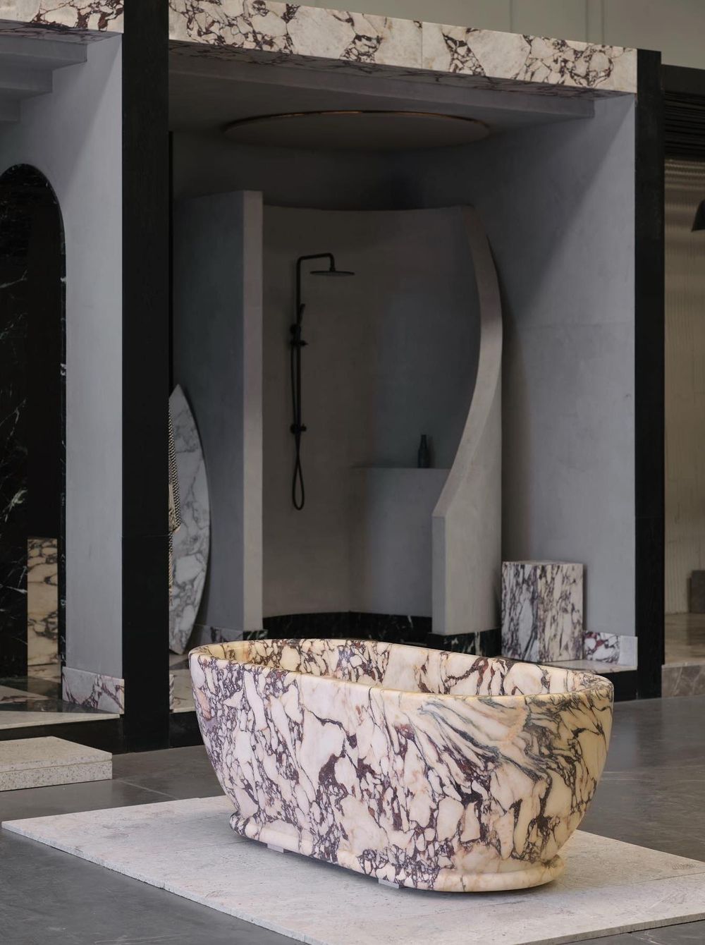 Viola marble bathtub franca.official_
