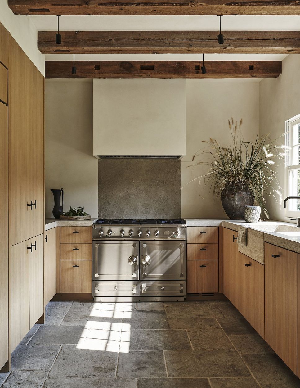 Kitchen floor ideas stone tile @carlyledesigns