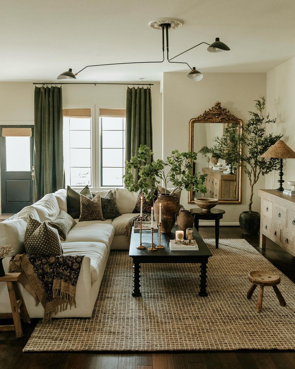 Decorating with Rugs living room