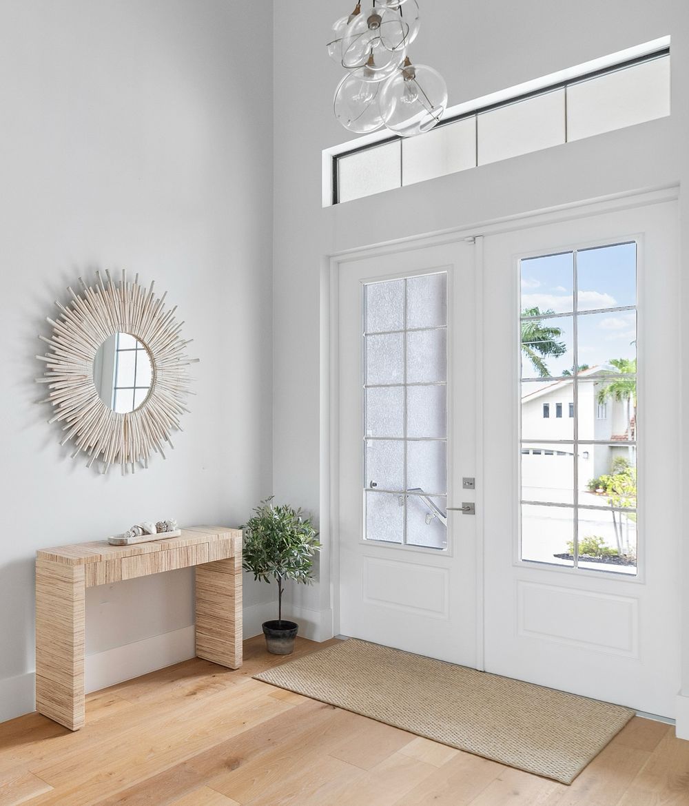 Beach home entryway minimalist 