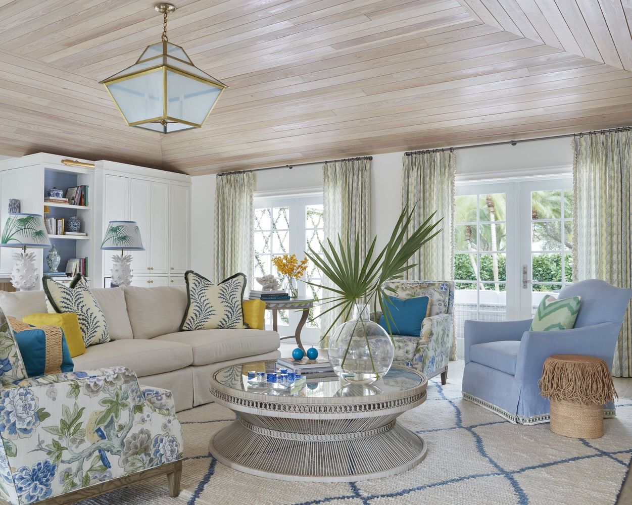 Palm beach living room style courtneydavisdesign