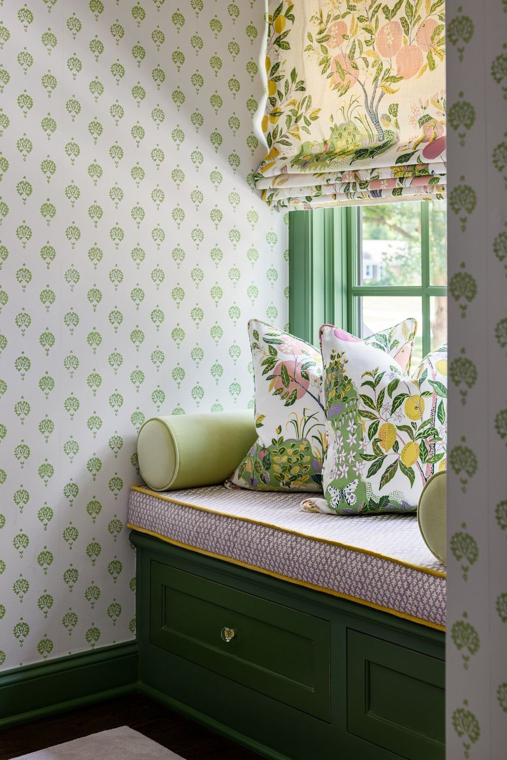 Preppy interior design floral pillows pattern wallpaper