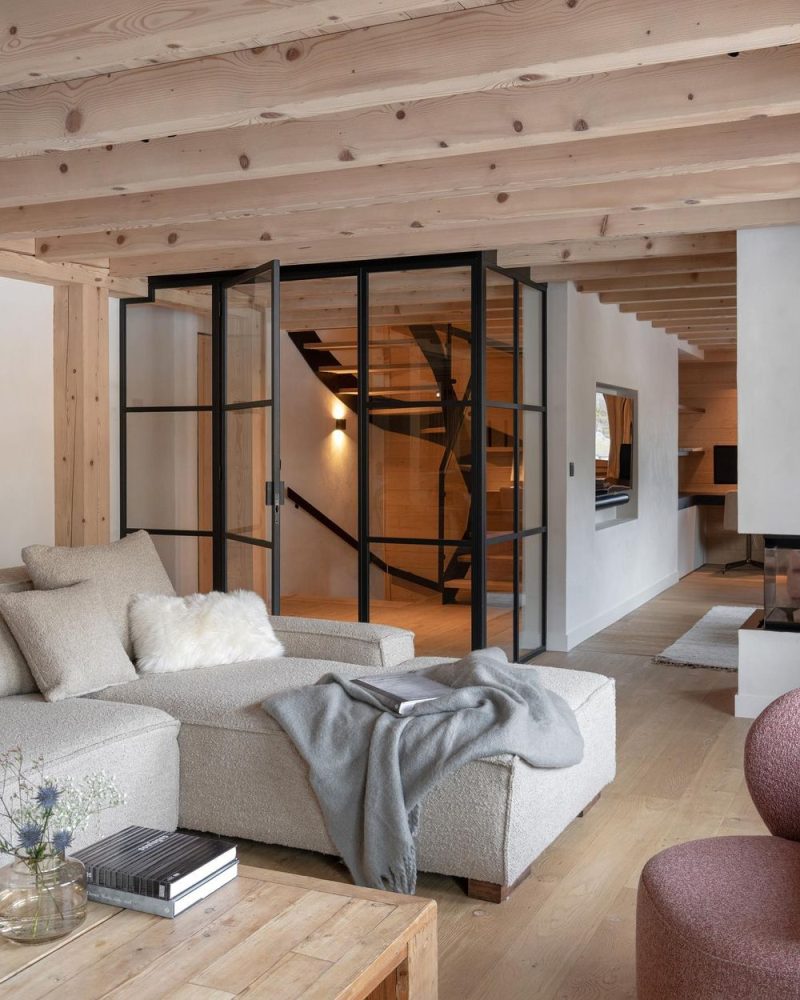19 Cozy Ski Chalet Living Room Design Ideas