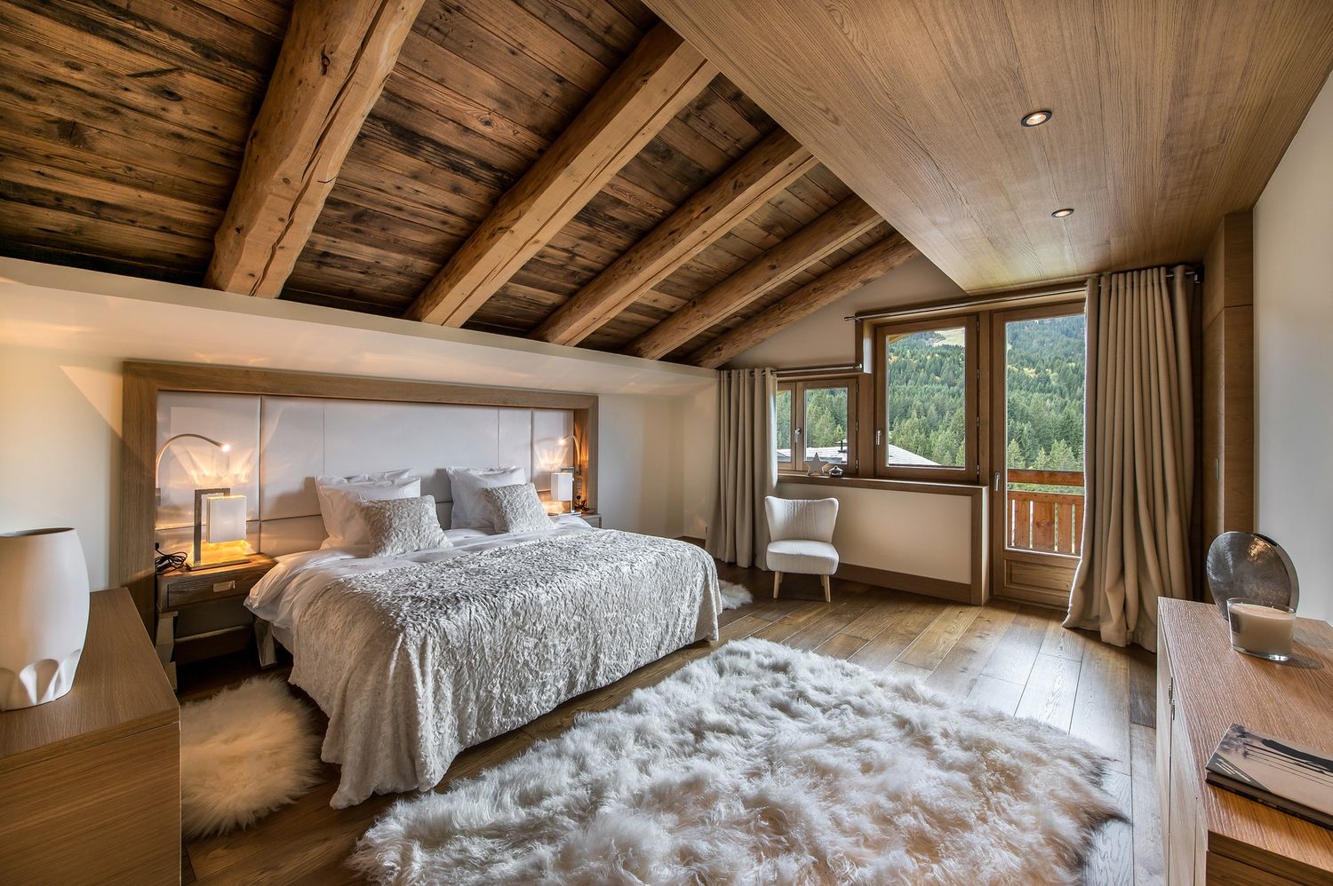 Ski Chalet Bedroom decor