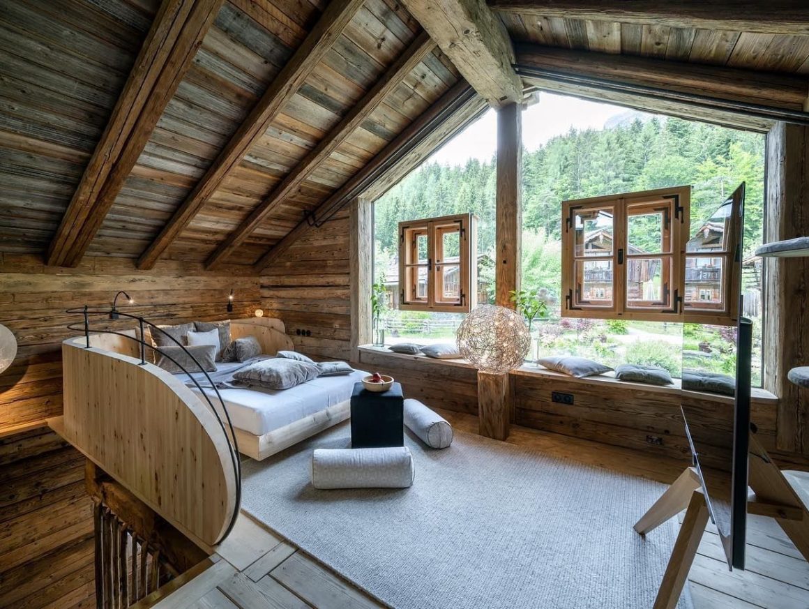10 Breathtaking Ski Chalet Bedroom Designs