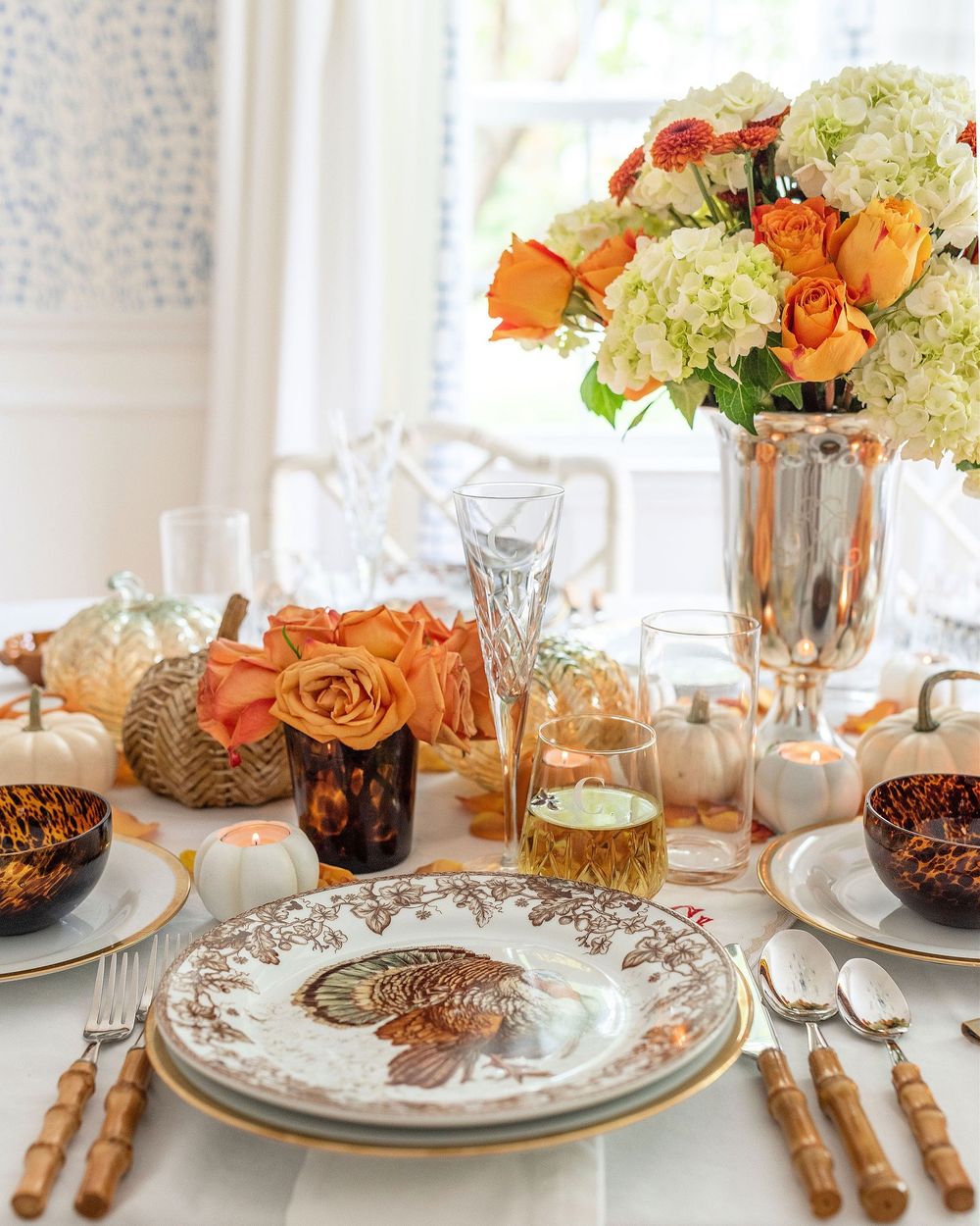 Thanksgiving Dining Room decor ideas @kristynewengland