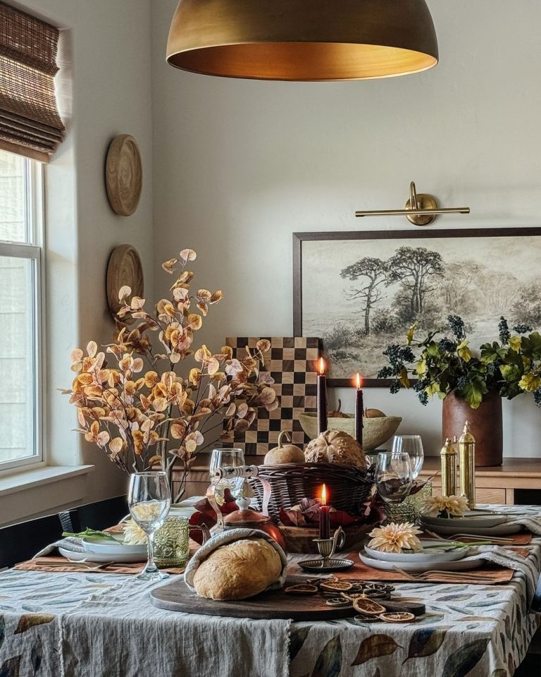 12 Thanksgiving Dining Room Decor Ideas to Feast During Your Gathering