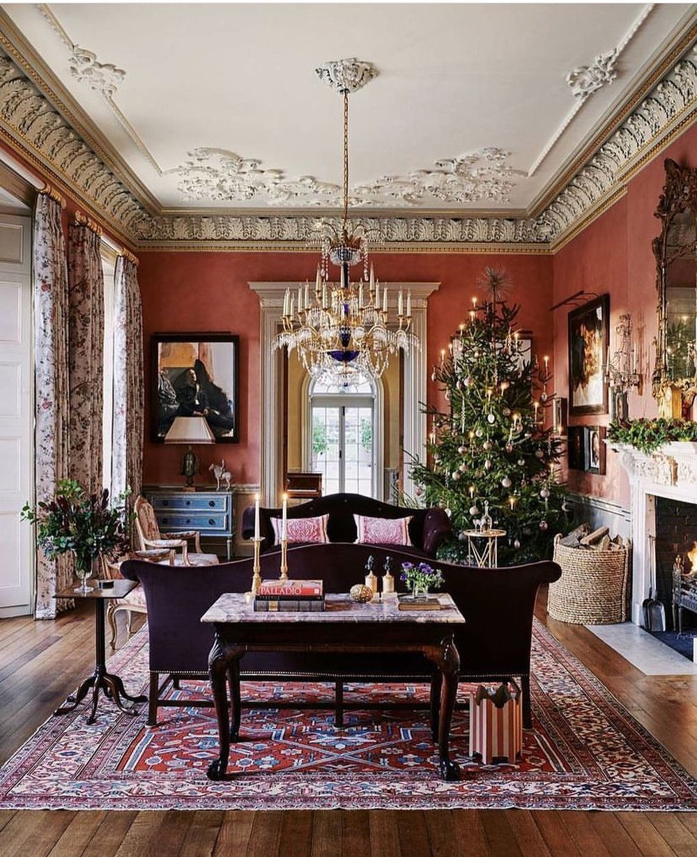 Traditional Christmas living room Decor @studioindigoltd