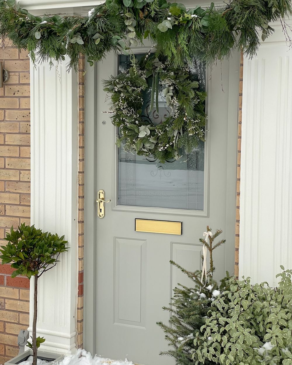 Christmas Front Door Decor 