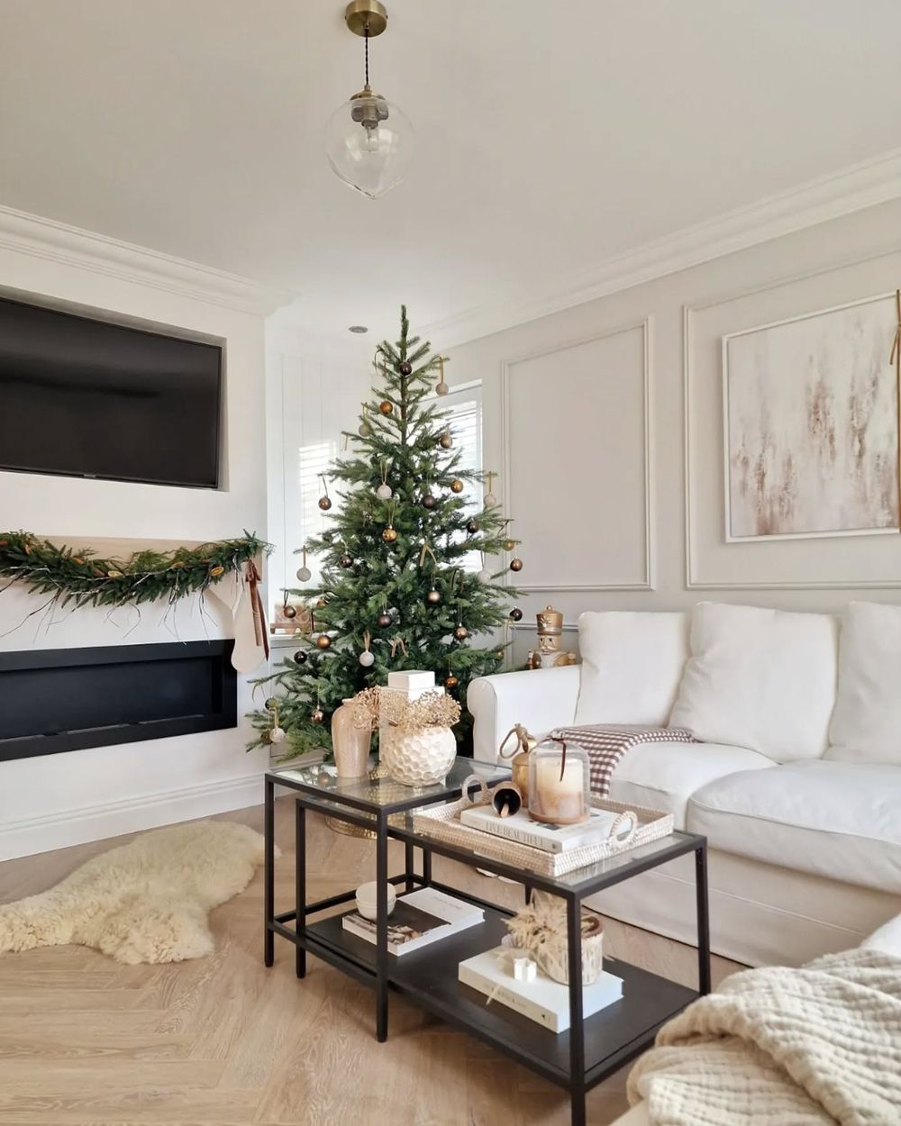 Minimalist gold christmas living room tree decor sophierebeccahome