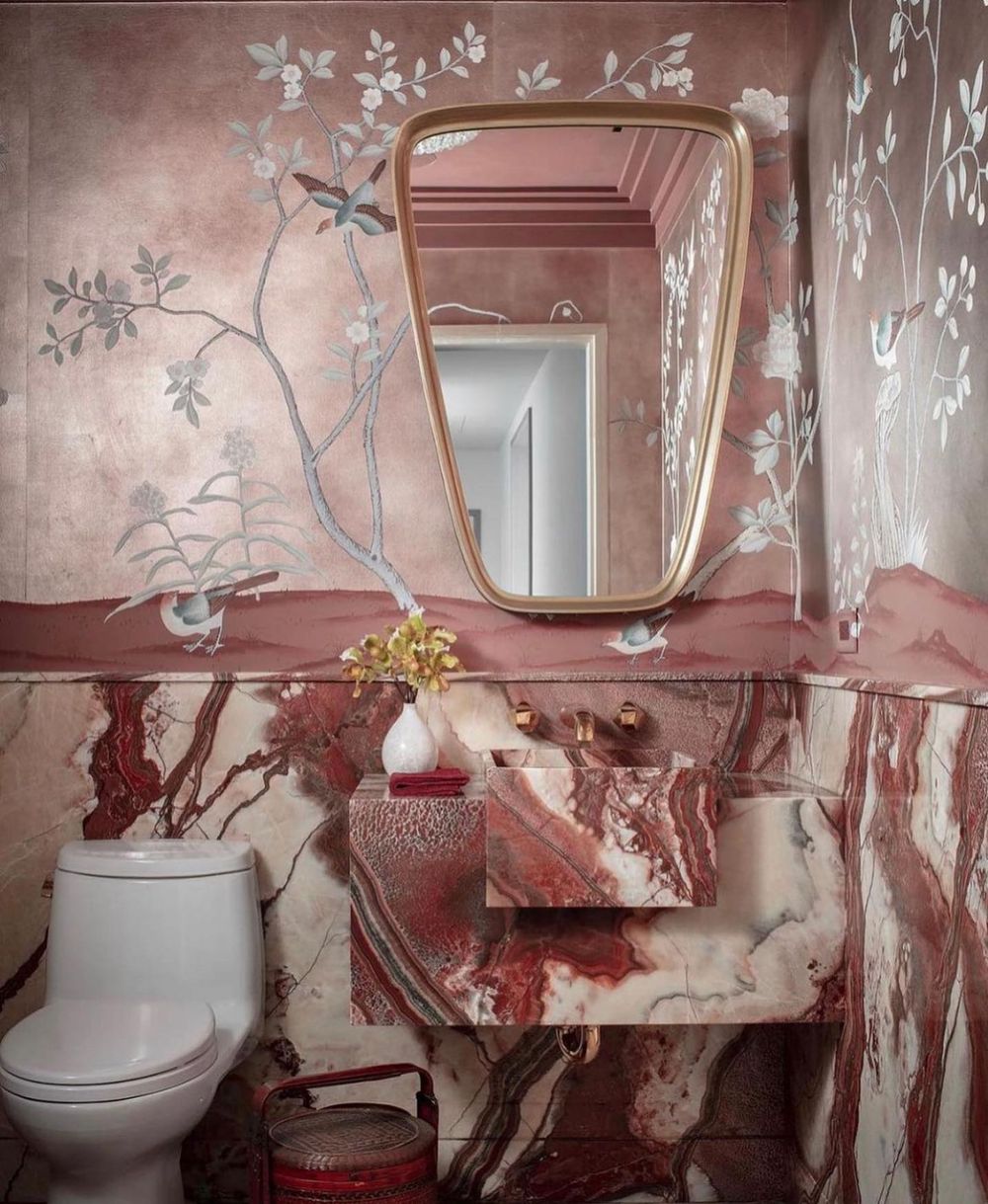 pink marble bathroom daherinteriordesign