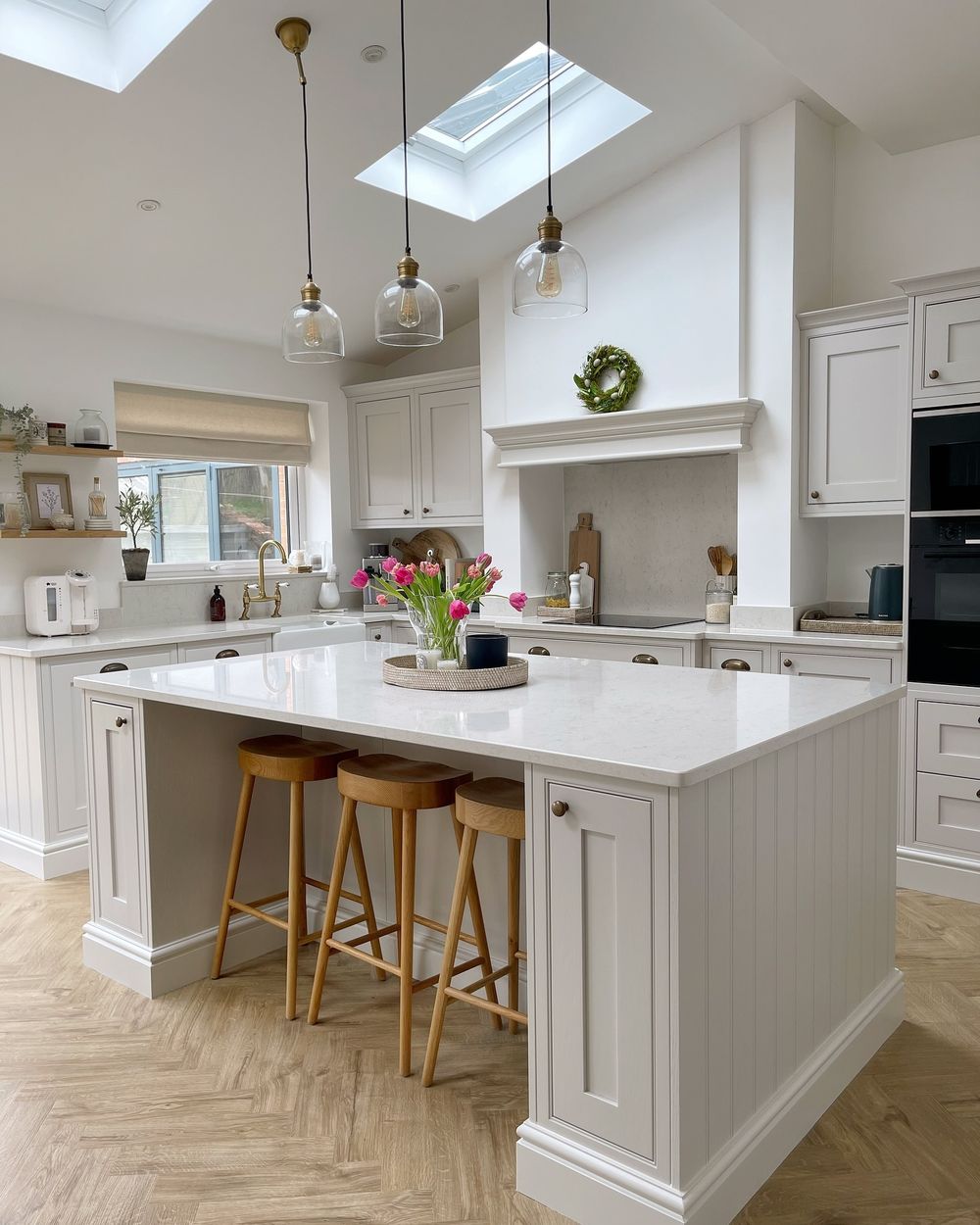 Kitchen island with seating 3 stools rachelsorbyhome