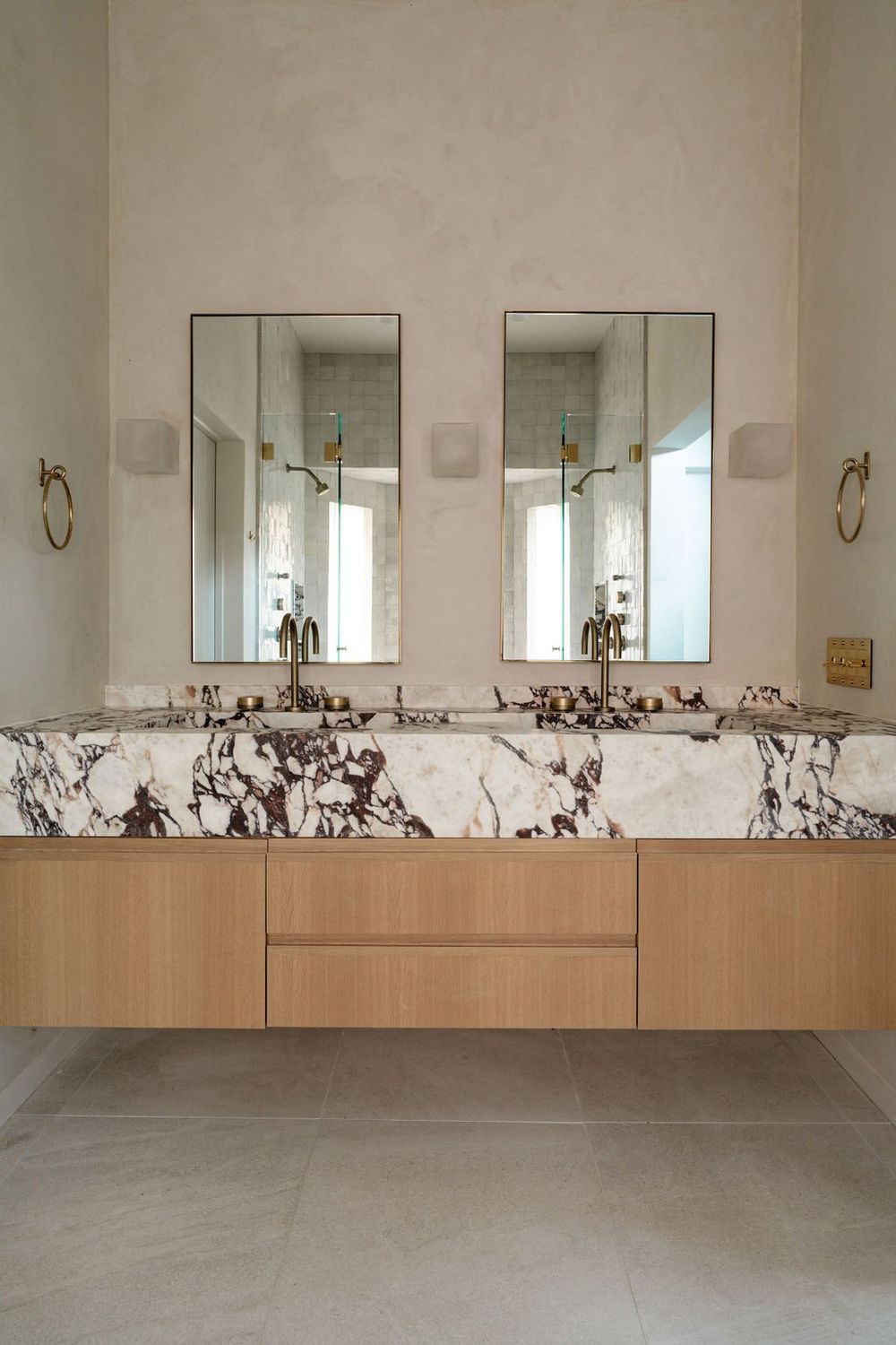 Bathroom storage emilylaureninteriors