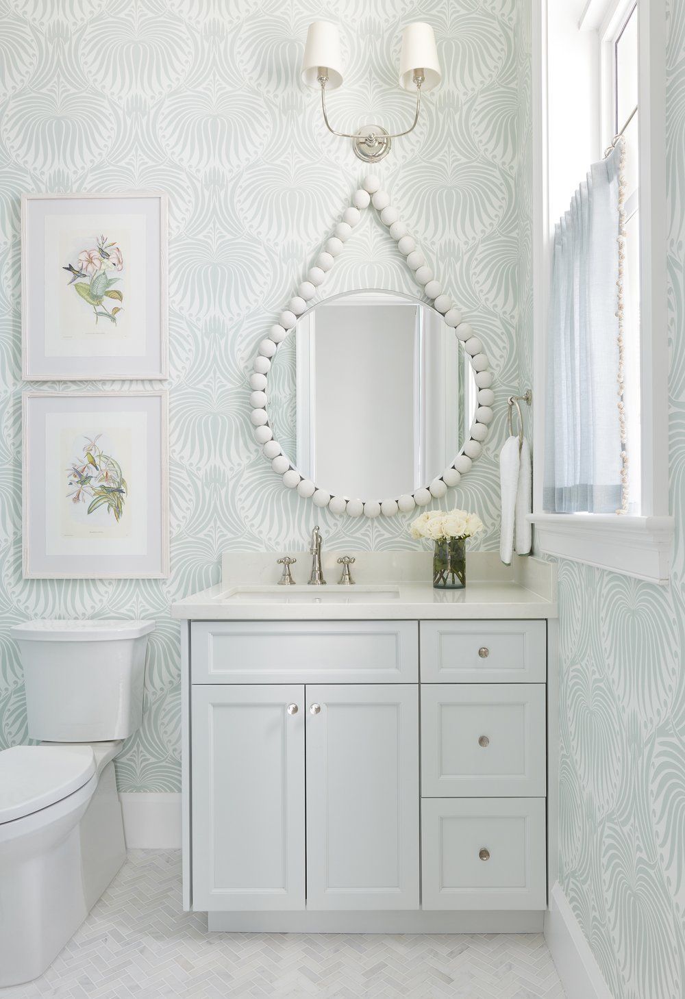 Small bathroom design karamillerinteriors