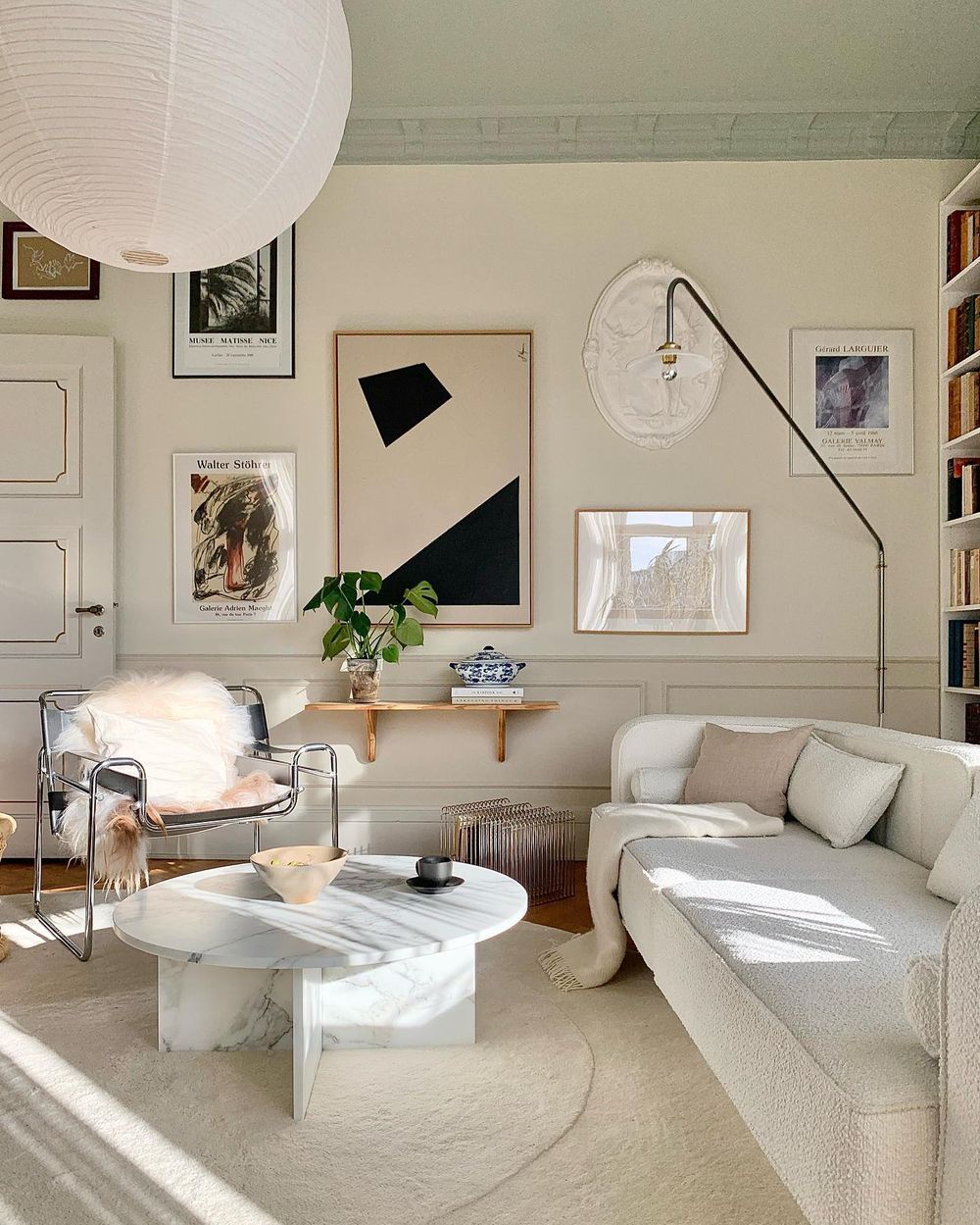 White sofa living room ideas helenehoue