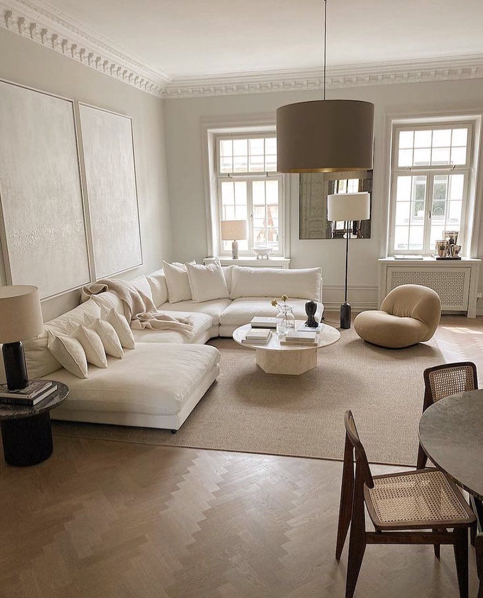 White sofa living rooms @louisehjorthdesign