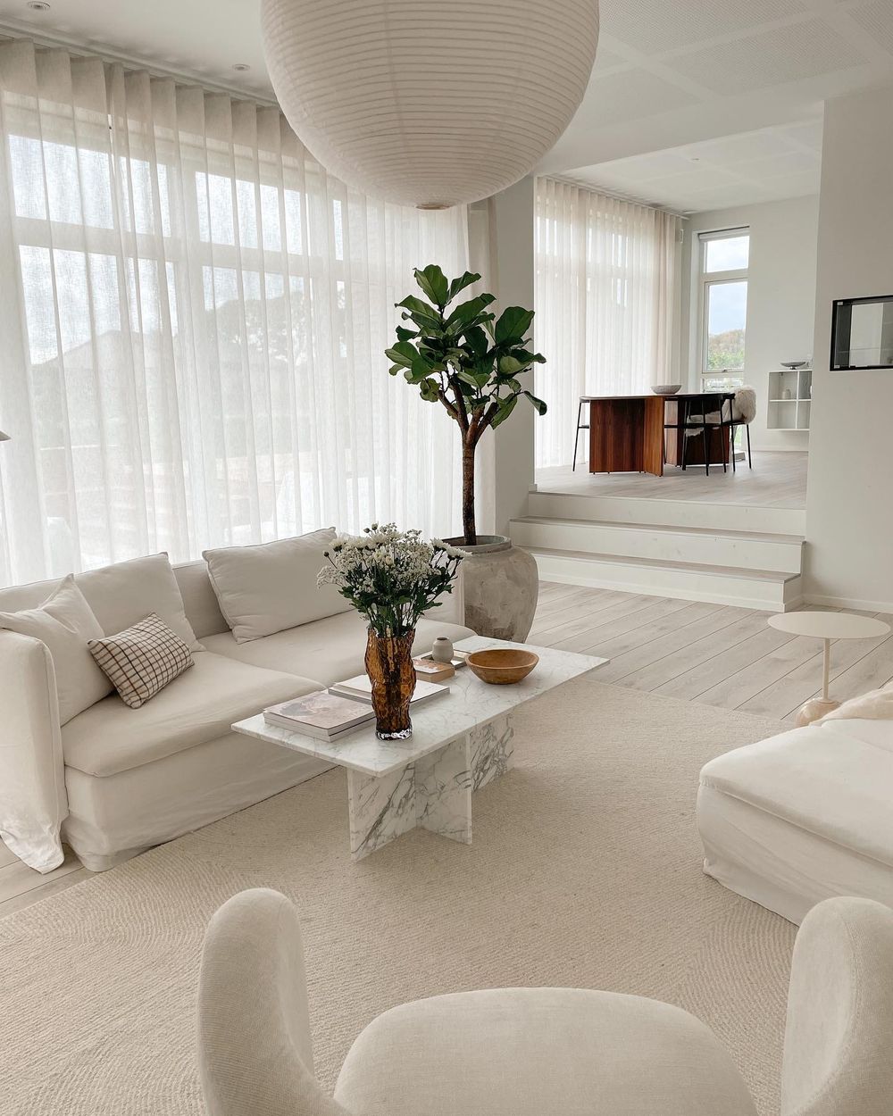 White sofas katjanordkvist