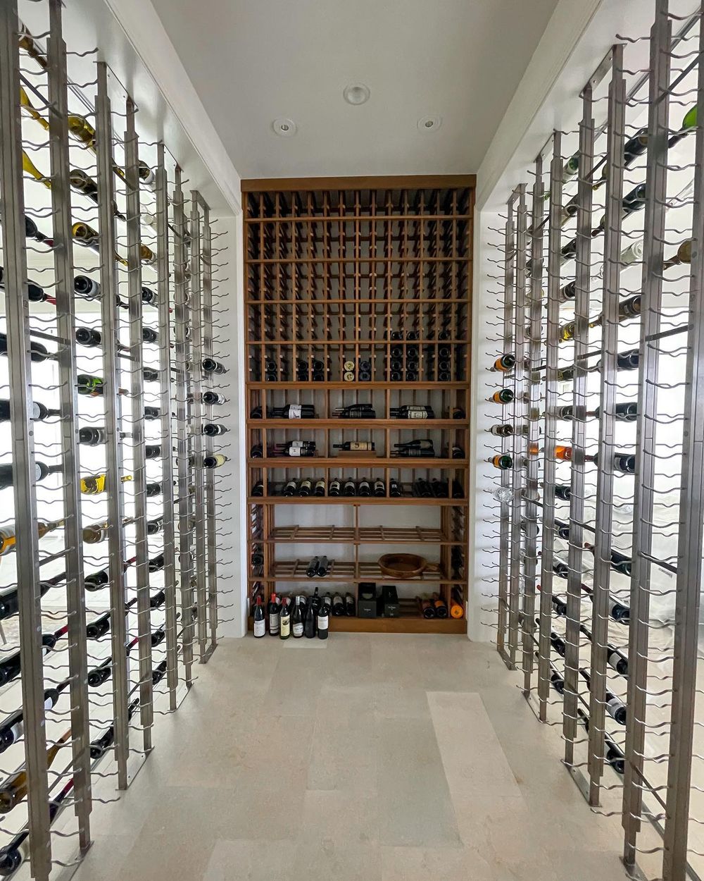 Wine cellar with wire racks mmcellarsystems